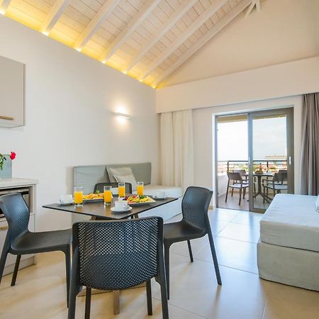 Stefan Village Hotel Agia Marina Extérieur photo
