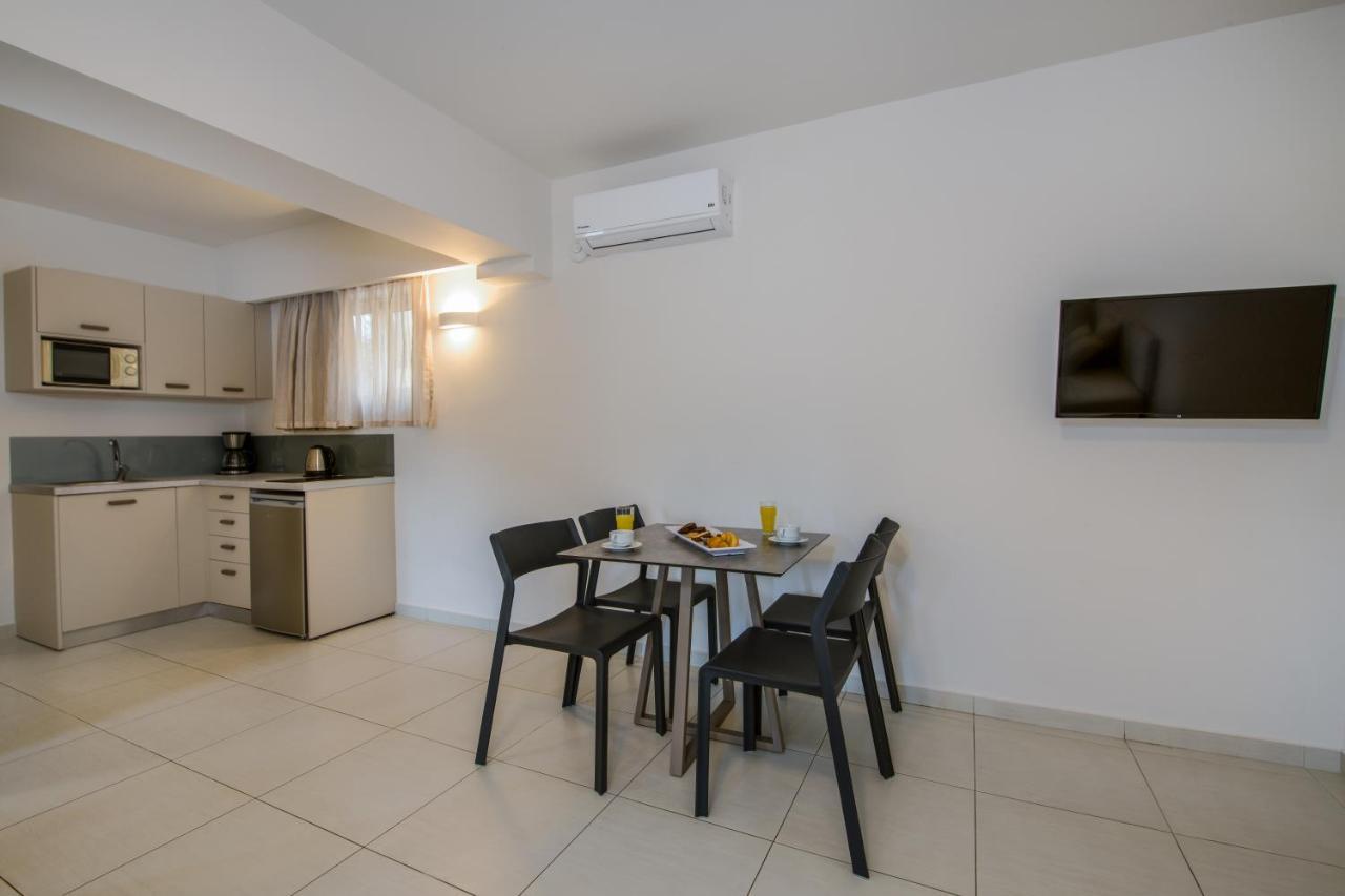 Stefan Village Hotel Agia Marina Extérieur photo