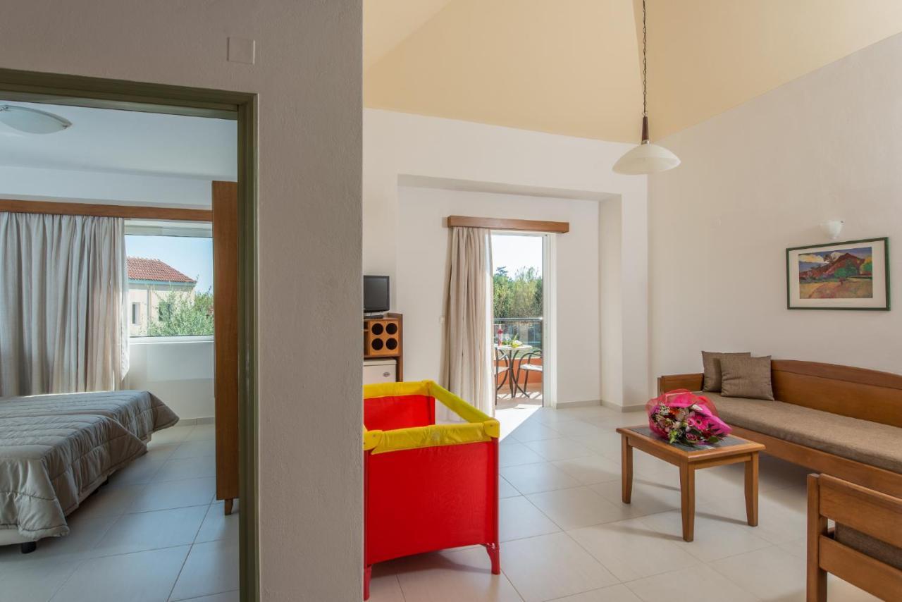 Stefan Village Hotel Agia Marina Extérieur photo