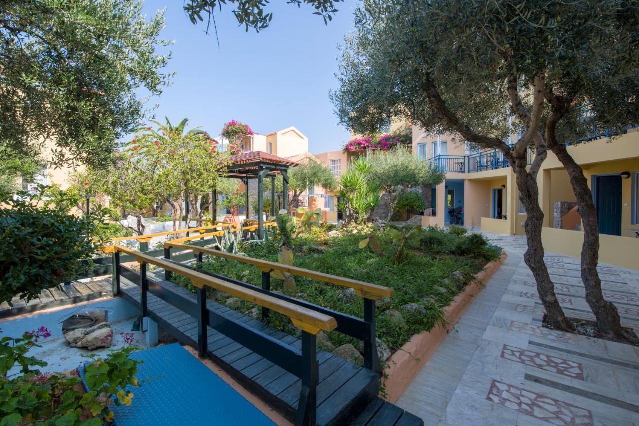 Stefan Village Hotel Agia Marina Extérieur photo
