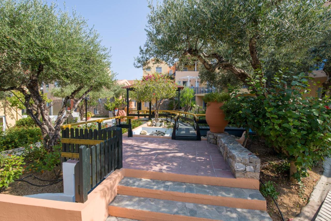 Stefan Village Hotel Agia Marina Extérieur photo