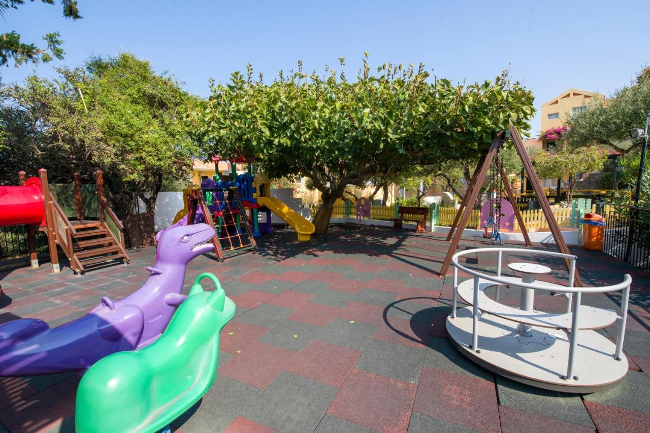 Stefan Village Hotel Agia Marina Extérieur photo